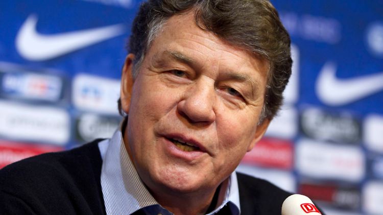  "Klatsch und Tratsch will ich gar nicht": Otto Rehhagel.