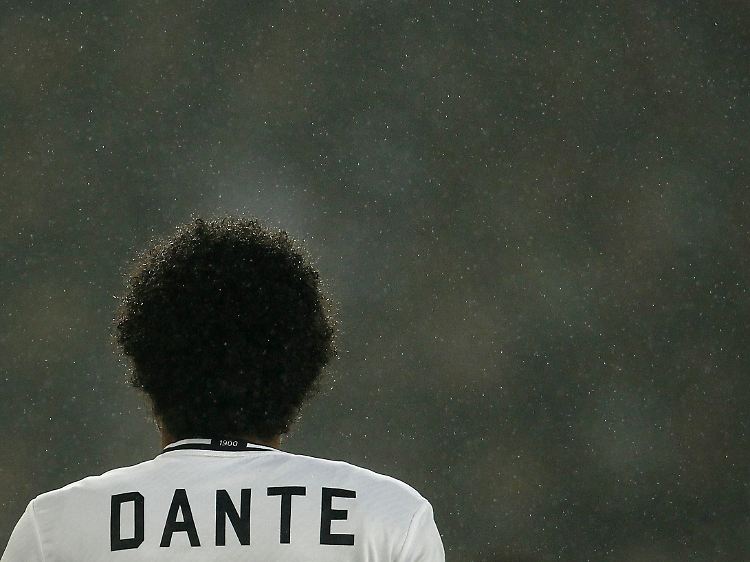 Geht mit Dante neben Marco Reus ein weiterer Leistungsträger nach der laufenden Saison?