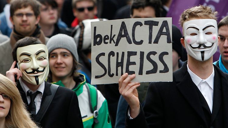 ACTA-Gegner in Wien zeigen ihre klare Position.