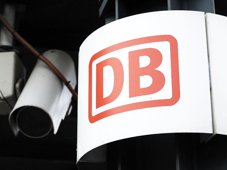 Der heimliche Abgleich von Mitarbeiterdaten wird teuer für die Bahn.