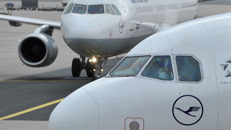 Ein Sechstel der Flüge bleibt zum Wochenauftakt am Frankfurter Flughafen wegen des Streiks am Boden.