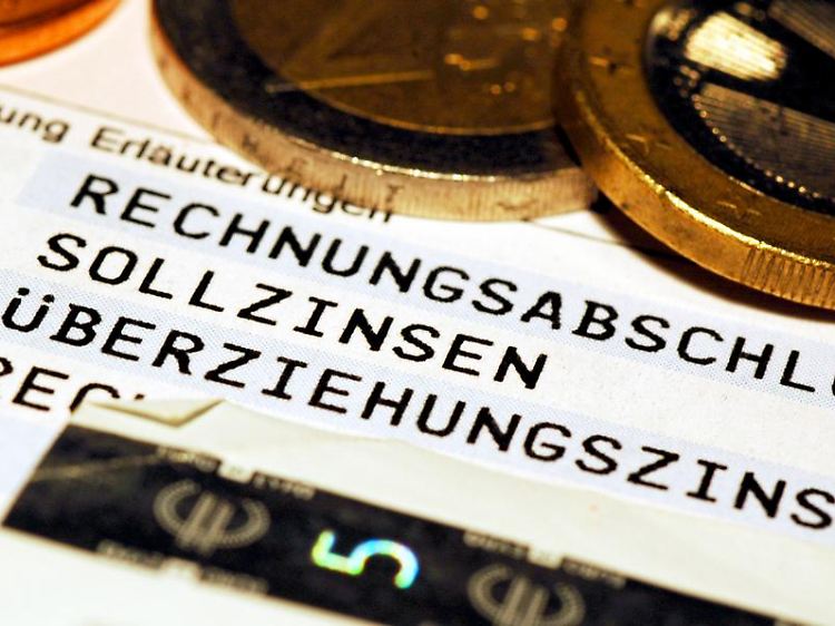Für Kunden müsse es nachvollziehbar sein, wie und wann ihre Bank die Dispozinsen ändert, befanden die Richter.