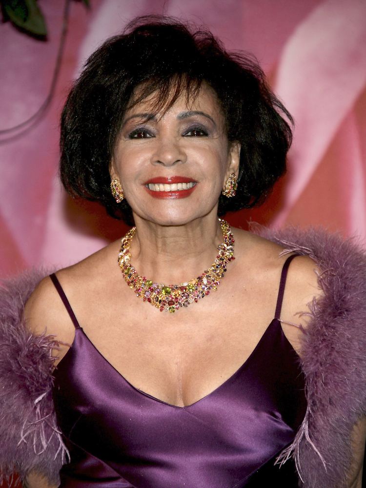 Mit neuem Album zurück auf der Bühne: Shirley Bassey (Archivfoto vom 29.03.2008).