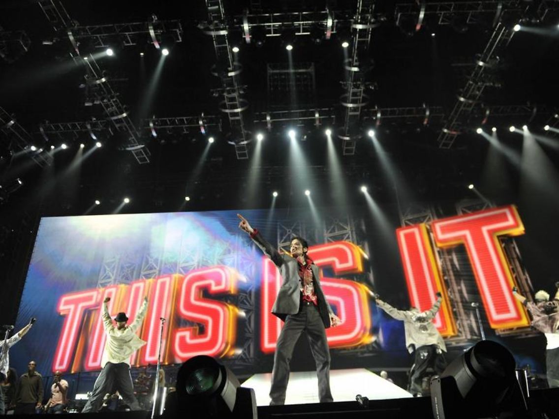 Der Film basiert auf Material von den letzten Proben zu seiner geplanten Comeback-Tour des "King Of Pop".