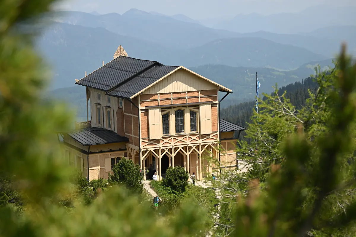 f7546b2c553a3c24315a4b577bdad910