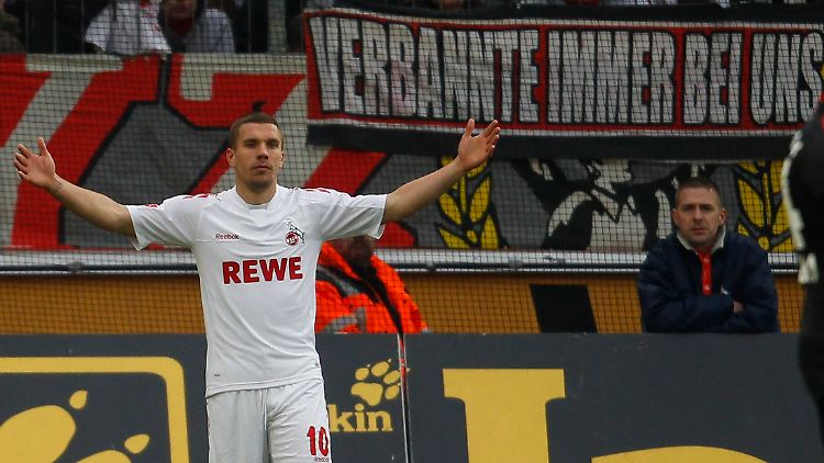 Das Transfertheater um Lukas Podolski zieht sich schon ewig hin. Nun könnte bald der letzte Vorhang fallen.