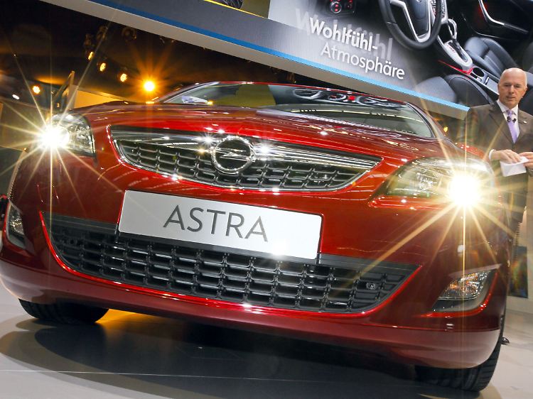 Den neuen Astra stellte GM-Europa-Chef Carl-Peter Forster Mitte September in Frankfurt vor.