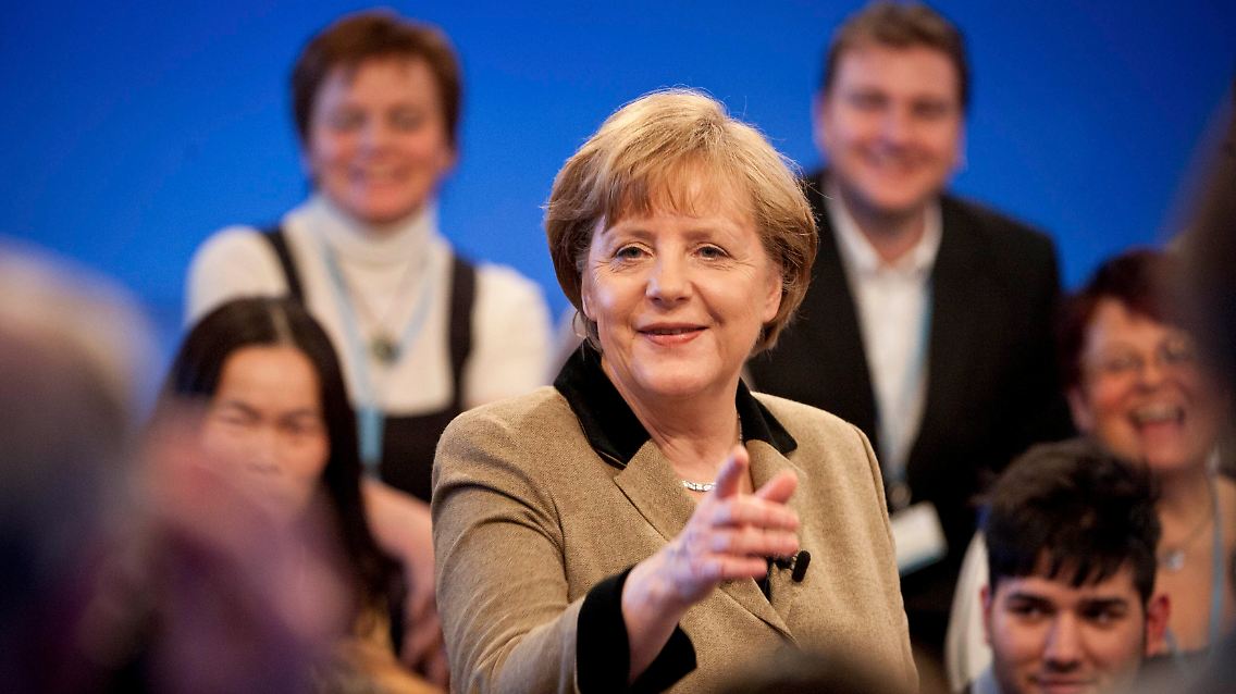 2012-02-29T220241Z_01_BER100_RTRMDNP_3_GERMANY.JPG8949936003283290005.jpg