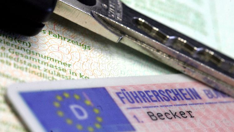 Nicht nur notorische Verkehrssünder machen ihren Führerschein gerne im EU-Ausland.