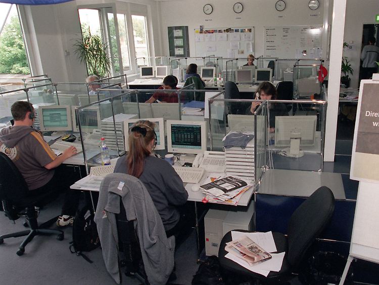 Das Institut, das zur HypoVereinsbank-Gruppe gehört, wurde 1999 an der Börse platziert.