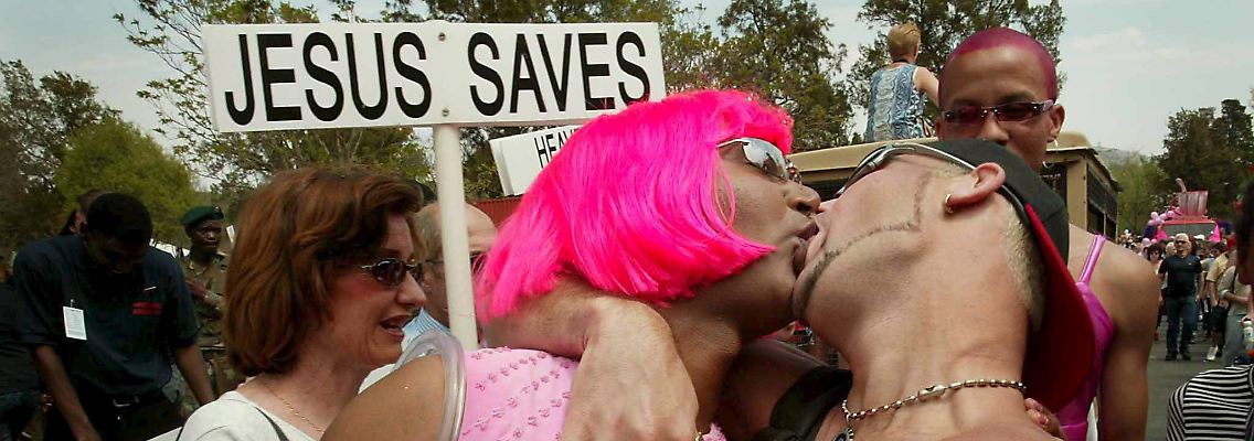 Nur in Südafrika sind homosexuelle Gemeinschaften erlaubt - zum Argwohn vieler.