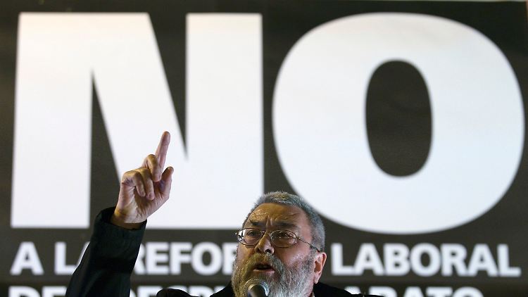 Proteste in Spanien gegen das Sparprogramm der Regierung.