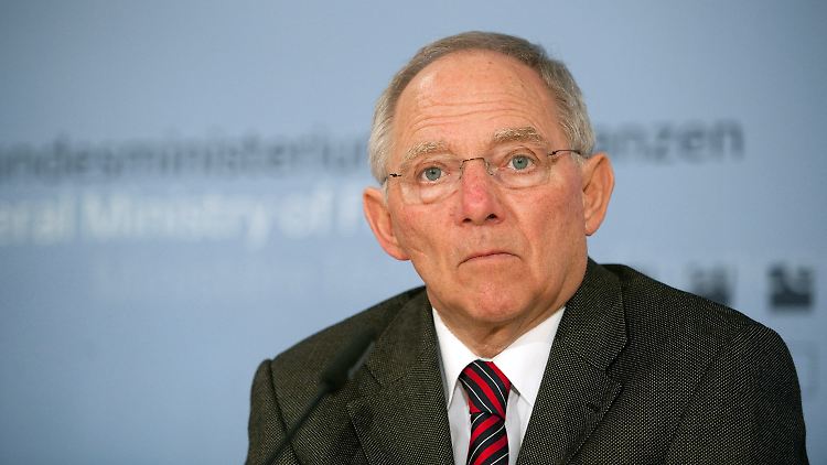 Schäuble pocht auf eine verfassungsrechtlich gebotene Steuerreform.