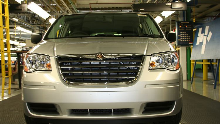 Produktion des Chrysler Grand Voyager: Die Rettung des amerikanischen Traditionsunternehmens ist ungewiss.