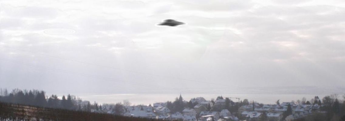 Nachweislich eine Fälschung: ein Ufo über Meersburg am Bodensee.
