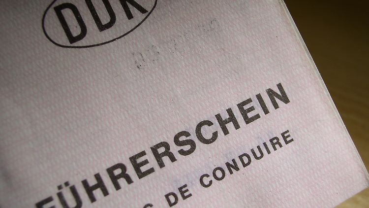 Mit einem ärztlichen Gutachten hätte der Kläger seinen Führerscheinverlust noch abwenden können.