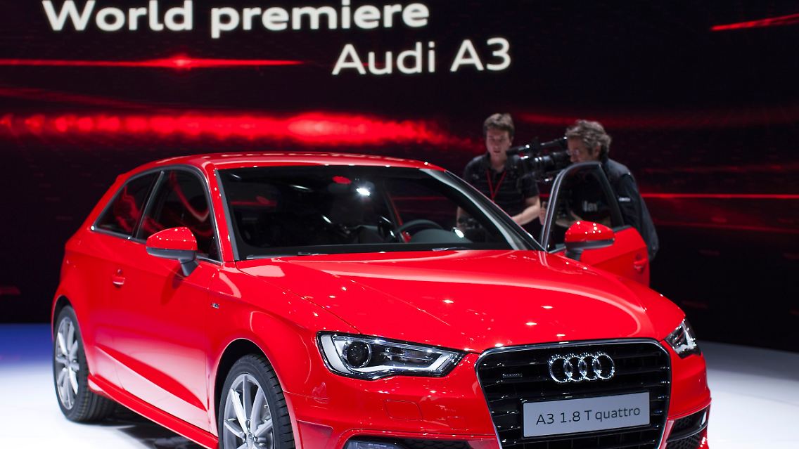 2012-03-06T140837Z_01_GVA68_RTRMDNP_3_AUTOSHOW.JPG4311545010281077455.jpg