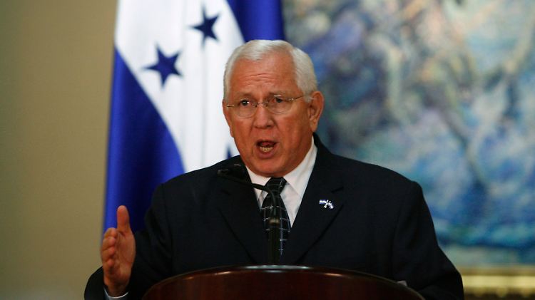 Putsch-Präsident Roberto Micheletti hatte den Vermittlungsplan angenommen.