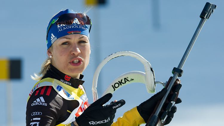 Sch...ießfehler! Magdalena Neuner brachte sich in Ruhpolding mit einer enttäuschenden Leistung am Schießstand um alle Medaillenhoffnungen.