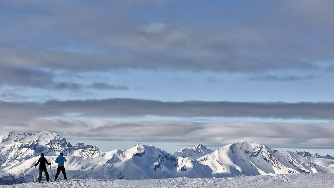 Perfekte Skifahrer-Idylle über dem Arosatal.