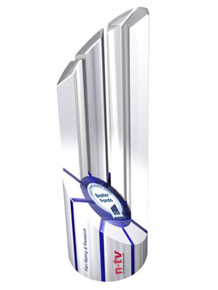 Neu_Feri_Fund_Award_web1.jpg