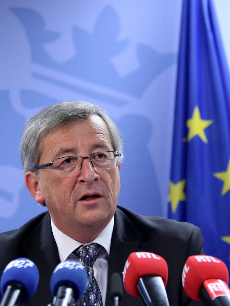 Doch auch Juncker meldet sein Interesse an.