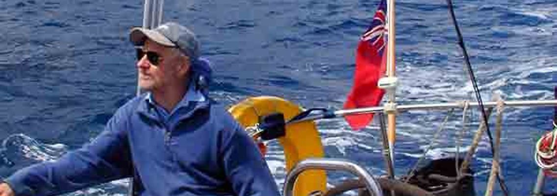 Der 60-jährige Paul Chandler steuert die "Lynn Rival".