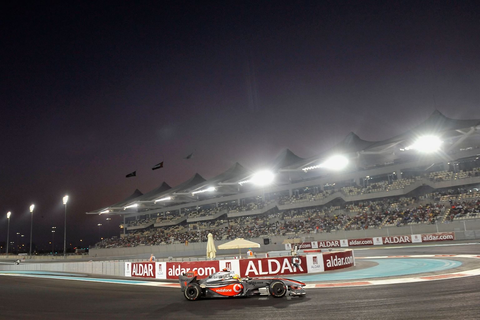 Kurz nach dem Saisonfinale in Abu Dhabi kommt der Fahrermarkt der Formel 1 wieder in Schwung. 