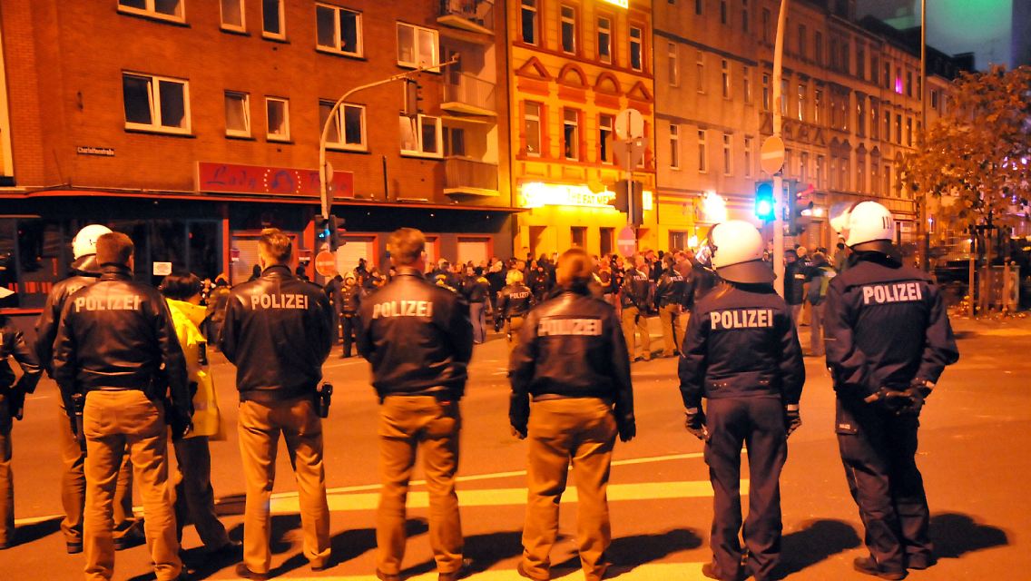 Die Polizei war mit mehr als 100 Beamten im Einsatz.