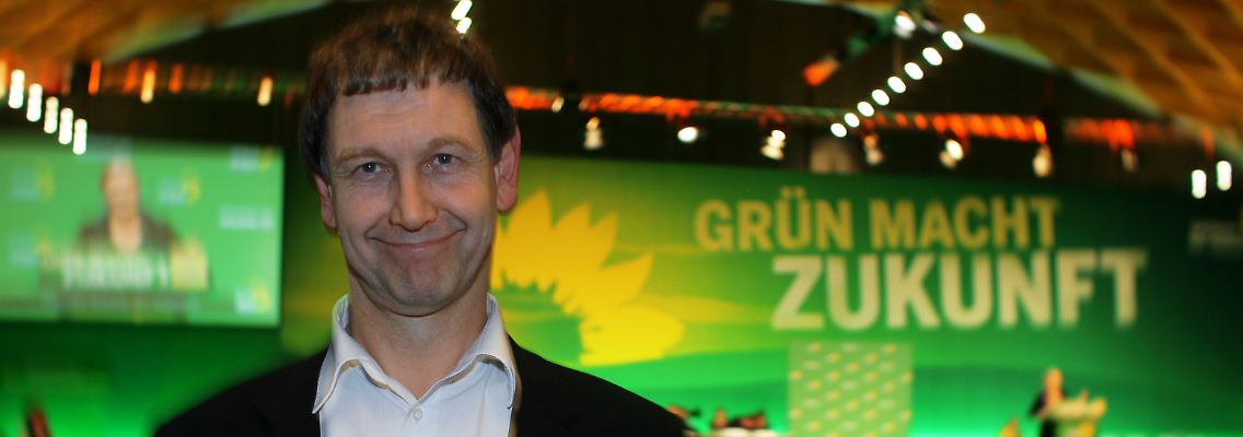Hubert Ulrich hat auf der Bundesdelegierten-Konferenz der Grünen grünes Licht für eine Jamaika-Koalition im Saarland erhalten (Archivbild vom 24.10.2009).