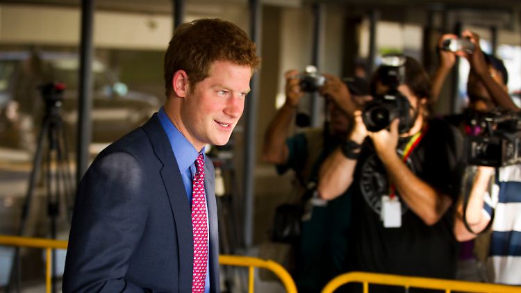 Prinz Harry wird begeistert in Südamerika empfangen.