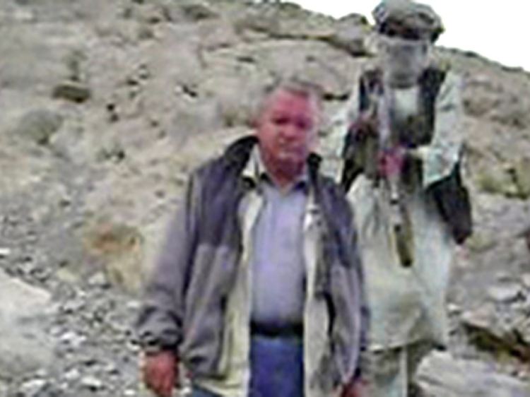 Ein am 31.07.2007 von Al-Dschasira ausgestrahltes Video zeigt den deutschen Bauingenieur Rudolf B., der in Afghanistan von den Taliban entführt wurde. (Videobild)