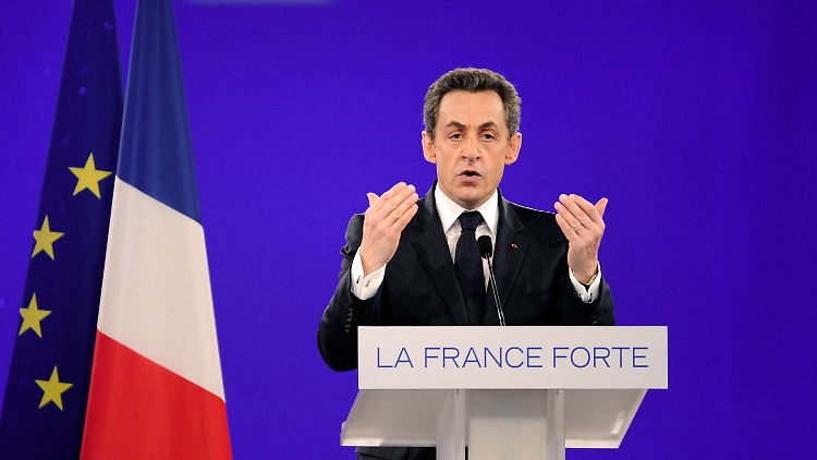 Im Kampf um eine zweite Amtszeit umgarnt der französische Präsident Nicolas Sarkozy die rechtsgerichtete Wählerschaft.