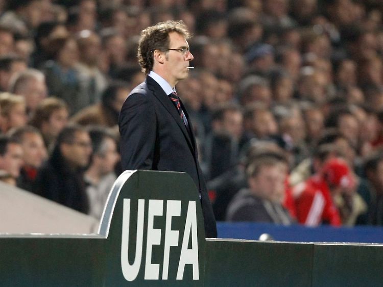 Laurent Blanc weiß um die Heimstärke seines Teams und um die Schwächen in fremden Stadien.
