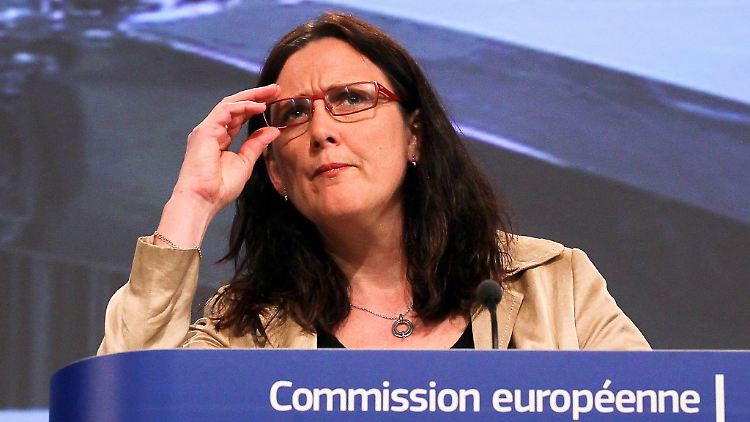 Malmstöm will die Kriminellen treffen, wo es wehtut - beim Geld.