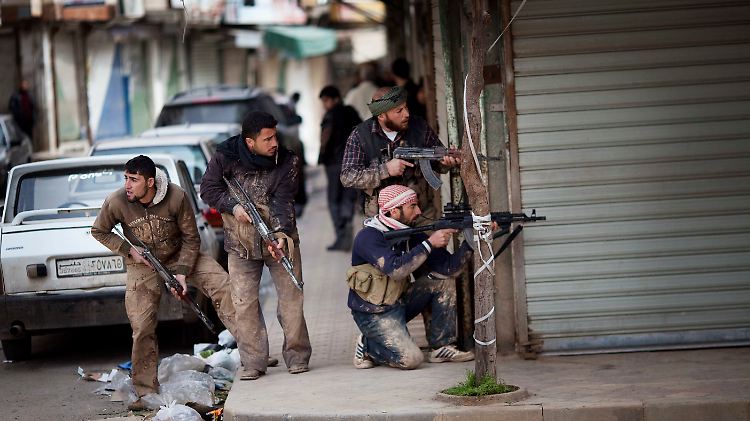 Die Rebellen verteidigen ihren Stadtbezirk in Idlib.