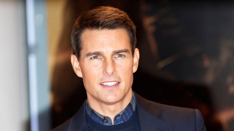 Tom Cruise ist für Clint Eastwoods Remake des Musical-Hits "A Star is Born" im Gespräch.