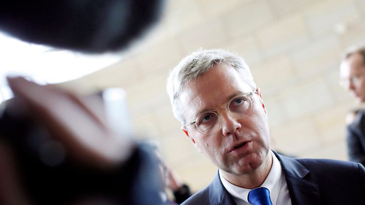 Norbert Röttgen steht bereit. Der CDU-Mann will neuer Ministerpräsident in Nordrhein-Westfalen werden.
