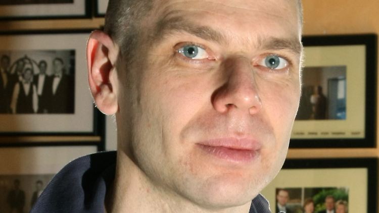 Wolfgang Herrndorf 2008. Inzwischen hat sich der Autor wegen seiner Krankheit zurückgezogen. Den Preis der Leipziger Buchmesse konnte er auch nicht persönlich entgegennehmen.