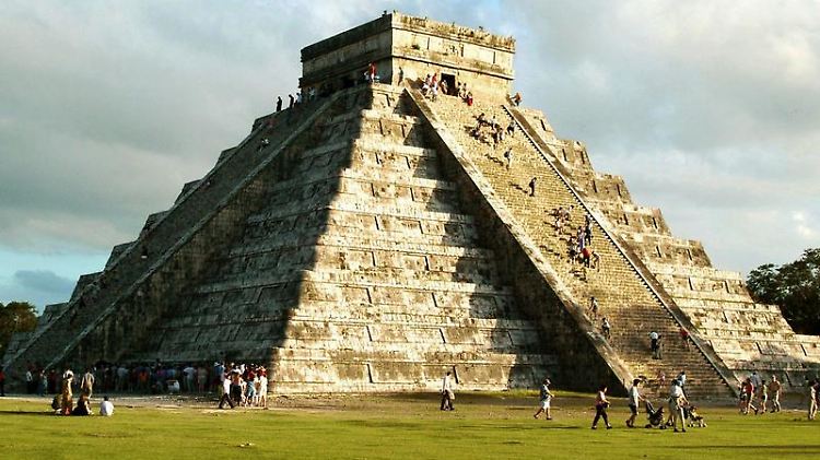 Am 21. Dezember endet der Maya-Kalender - manche rechnen dann mit dem Weltuntergang. Für Mexiko hat das einen positiven Nebeneffekt: 2012 werden extra viele Touristen erwartet
