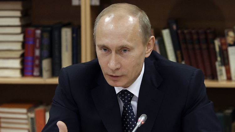 Die russischen Vorwürfe richten sich nicht gegen Regierungschef Putin, sondern vielmehr gegen den traditionellen Feind: die USA.