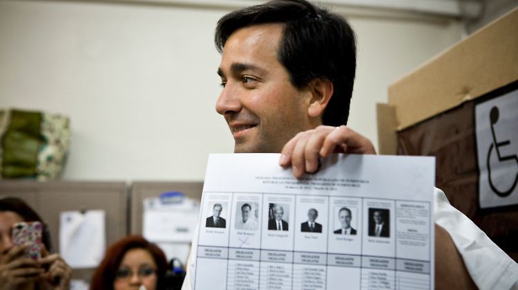 Puerto Ricos Gouverneur Luis Fortuño hatte sich schon bei den Vorwahlen als Romney-Fan geoutet.