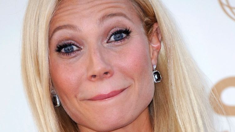 Nein, sie hat alles selbst geschrieben - Paltrow will für ihr Kochbuch keinen Ghostwriter engagiert haben.
