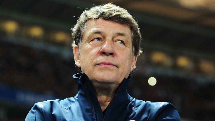 Dabei hatte er seine Spieler doch gewarnt: Otto Rehhagel, Hertha BSC.