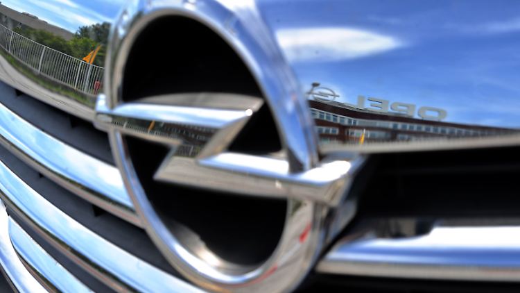 Verschwindet der Opel-Blitz bald von der Bildfläche? Mit solcherlei Gerüchten und Spekulationen müssen die Mitarbeiter seit Monaten kämpfen.