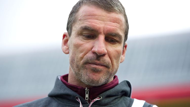Nicht länger im Amt: Marco Kurz wurde als Trainer des 1. FC Kaiserslautern beurlaubt.