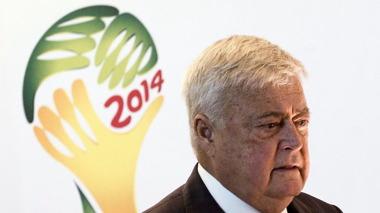 Ricardo Teixeira, als "Tricky Ricky" bekannter Großganove aus Brasilien, sitzt nicht länger in der Fifa-Exekutive.