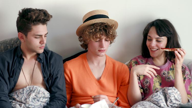 Hipster wollen individuell sein und sehen sich im Ergebnis alle verdammt ähnlich. Szene aus dem franko-kanadischen Film "Herzensbrecher".