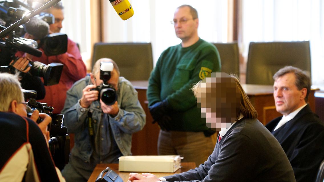 33qg1937.jpg5252596116538160212.jpg