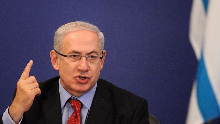Erhobener Zeigefinger in Richtung Menschenrechtsrat. Netanjahu sieht Israel in dem Gremium einer anti-isralischen Mehrheit ausgesetzt.
